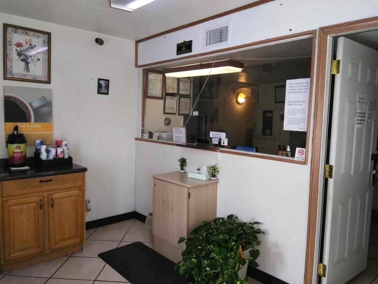 Port City Motel Mobile Exterior photo